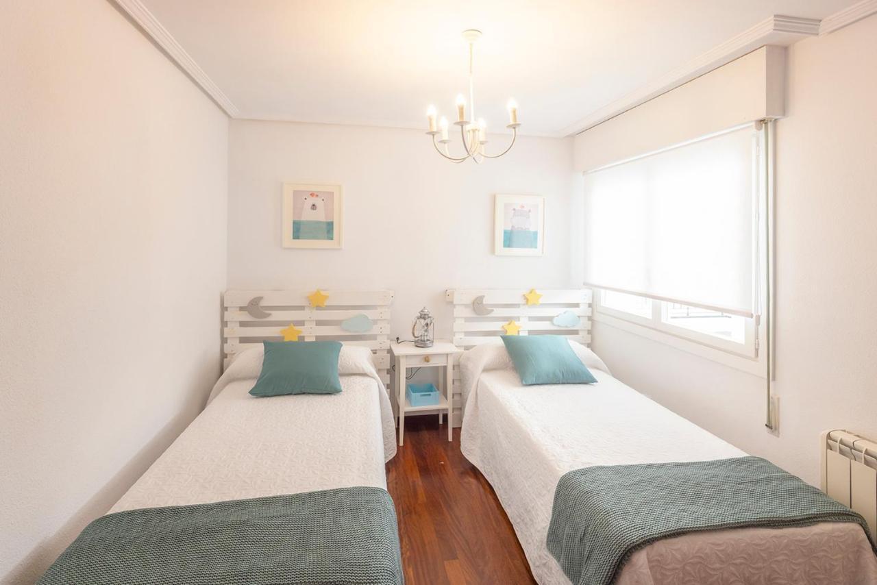Apartamento El Tarin リャネス エクステリア 写真